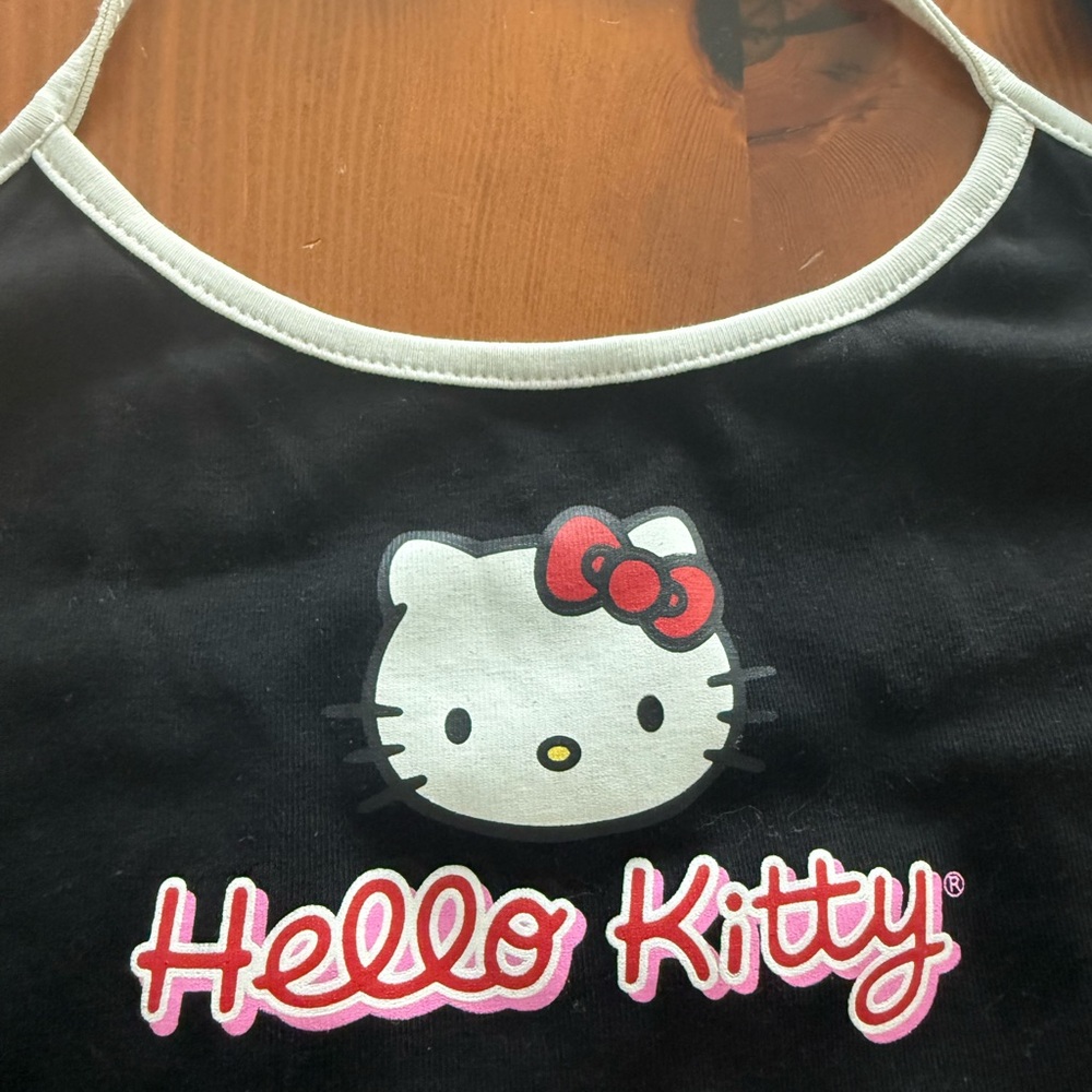 Hello Kitty crop top bundle - Picture 2 of 5